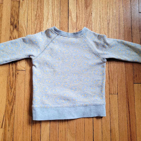 Gap Smile Sweatshirt - Picture 5 of 5